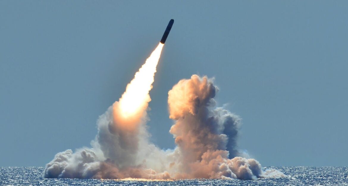 USS Nebraska Successfully Tests Trident II D5 Missile